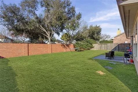 2710 Golden Creek Lane Pearland TX 77584