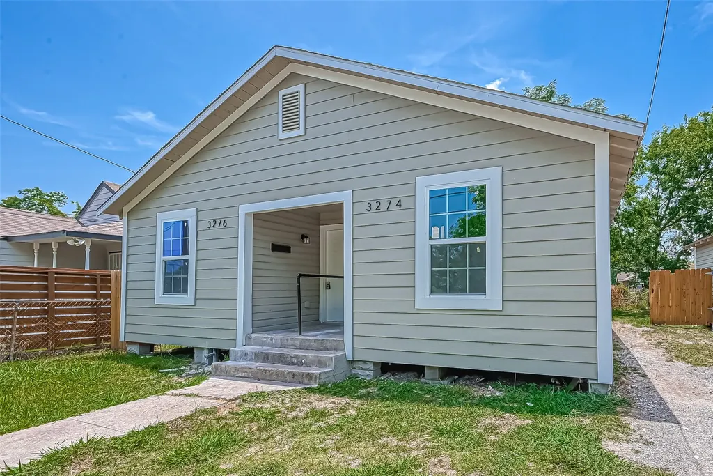 3274 Reeves Street B Houston TX 77004