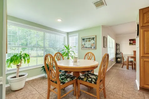 320 N Amherst Drive West Columbia TX 77486