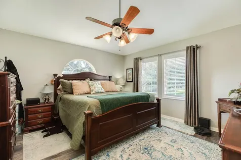 320 N Amherst Drive West Columbia TX 77486