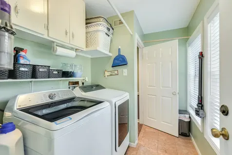 320 N Amherst Drive West Columbia TX 77486