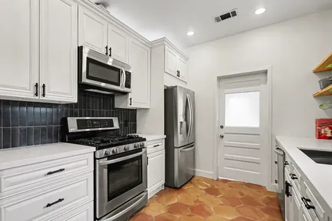 1118 Peddie Street Houston TX 77009