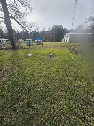 15661 N Highway 75 Willis TX 77378