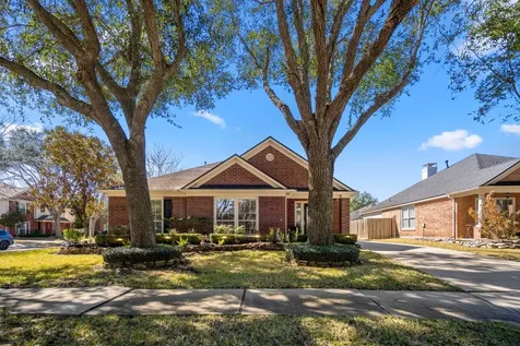 3703 Pelican Lake Drive Richmond TX 77406