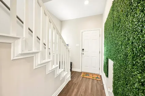 210 Garrotsville Street Houston TX 77022