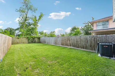 210 Garrotsville Street Houston TX 77022