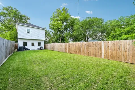 210 Garrotsville Street Houston TX 77022