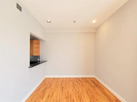 2520 Robinhood 800 Houston TX 77005