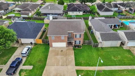 10027 Glenkirk Drive Houston TX 77089