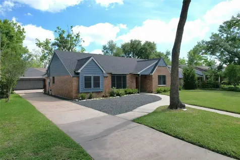 226 Driftwood Drive Seabrook TX 77586