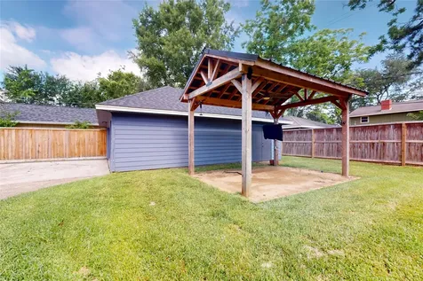 226 Driftwood Drive Seabrook TX 77586