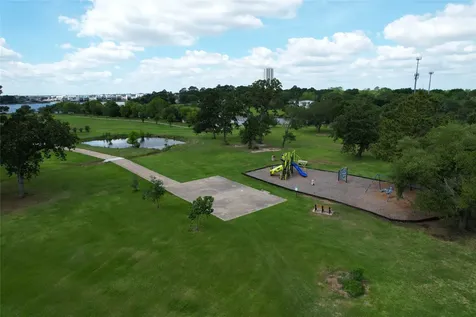 226 Driftwood Drive Seabrook TX 77586