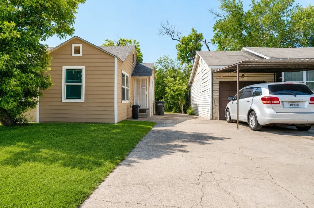 1519 Steves Avenue San Antonio TX 78210