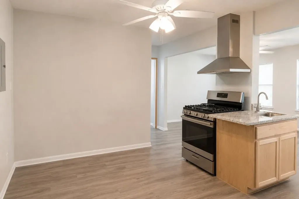 1519 Steves Avenue San Antonio TX 78210