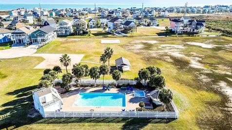 3730 Mendocino Drive Galveston TX 77554