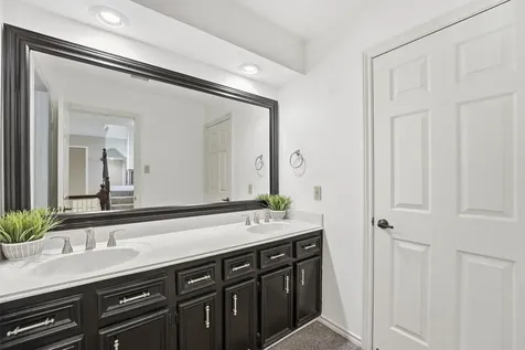 12315 Cypresswood Drive Houston TX 77070