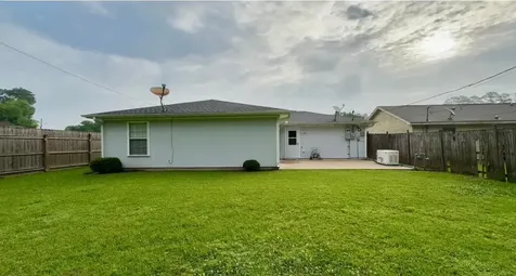 4665 Glen Oaks Circle Beaumont TX 77708