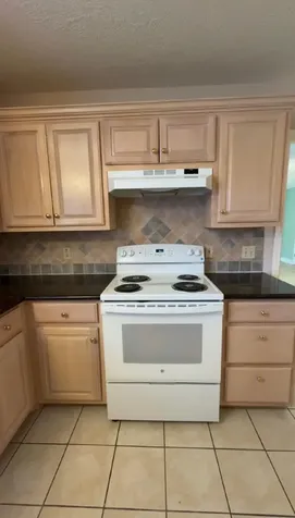 4665 Glen Oaks Circle Beaumont TX 77708