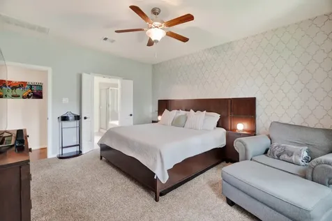 79 W Jagged Ridge Circle Spring TX 77389
