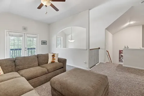79 W Jagged Ridge Circle Spring TX 77389