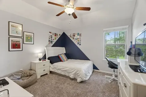 79 W Jagged Ridge Circle Spring TX 77389