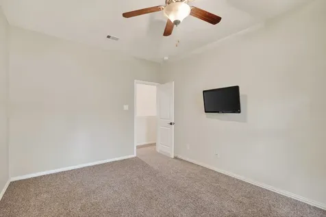 79 W Jagged Ridge Circle Spring TX 77389