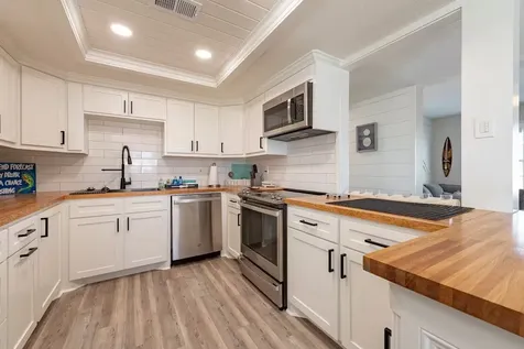 1726 65th Street Galveston TX 77551