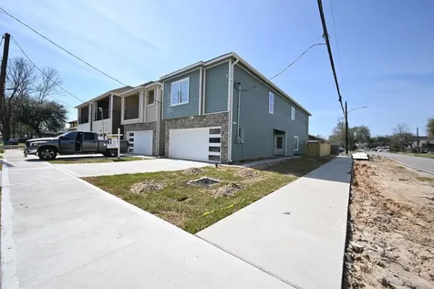 8027 Virgil Street Houston TX 77088