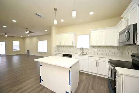 8027 Virgil Street Houston TX 77088