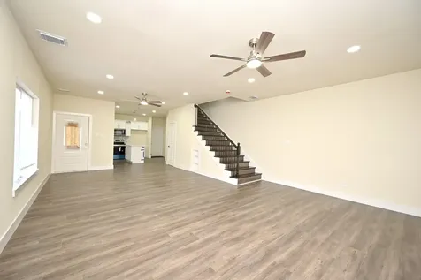 8027 Virgil Street Houston TX 77088