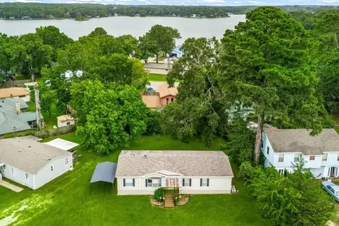 14262 Shadow Bay Drive Willis TX 77318