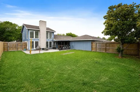 1809 20th Avenue N Texas City TX 77590