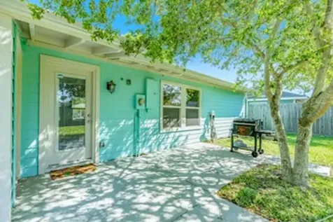117 Tarpon Avenue Galveston TX 77550