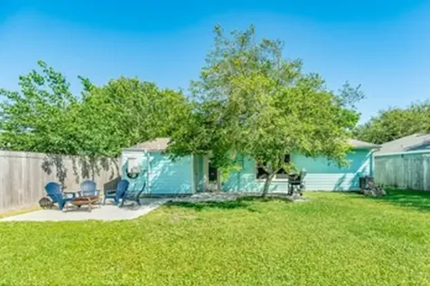 117 Tarpon Avenue Galveston TX 77550