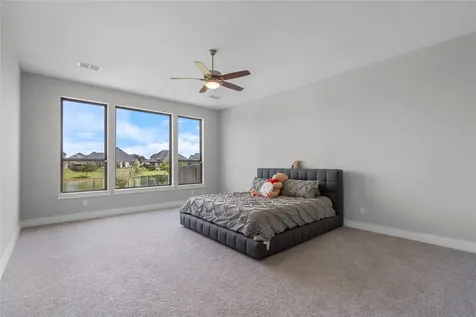 140 Lakehouse Landing Drive Katy TX 77493