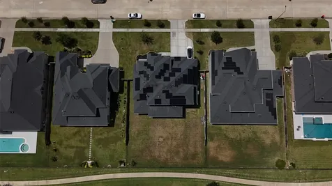 140 Lakehouse Landing Drive Katy TX 77493