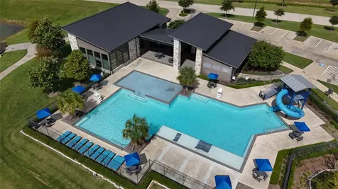 140 Lakehouse Landing Drive Katy TX 77493