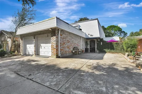 2718 Kissing Camel Court Missouri City TX 77459