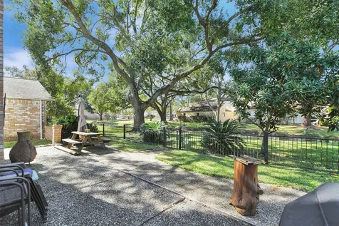 2718 Kissing Camel Court Missouri City TX 77459