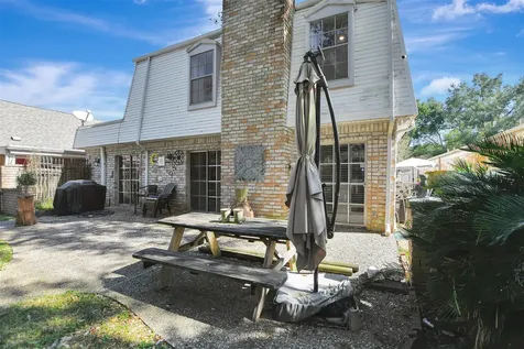 2718 Kissing Camel Court Missouri City TX 77459
