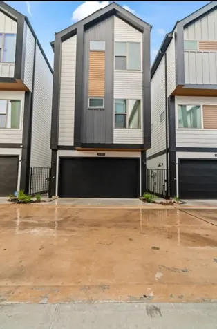 816 Curtin Street D Houston TX 77018