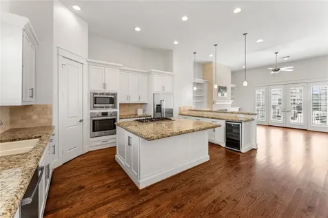 4938 Edison Park Lane Houston TX 77081