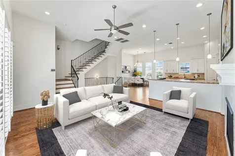 4938 Edison Park Lane Houston TX 77081