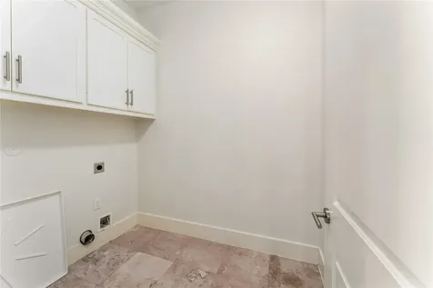 4938 Edison Park Lane Houston TX 77081