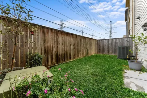 4938 Edison Park Lane Houston TX 77081