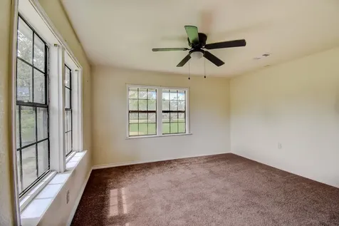 6615 Live Oak Drive Jones Creek TX 77541