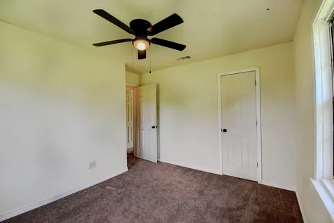 6615 Live Oak Drive Jones Creek TX 77541