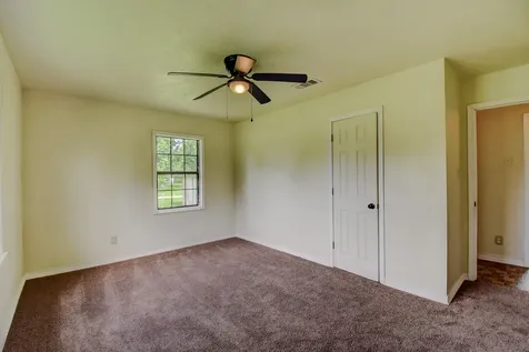 6615 Live Oak Drive Jones Creek TX 77541