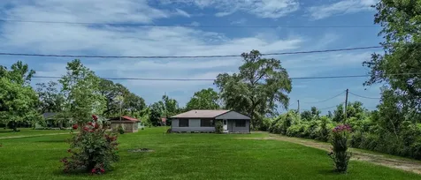 6615 Live Oak Drive Jones Creek TX 77541