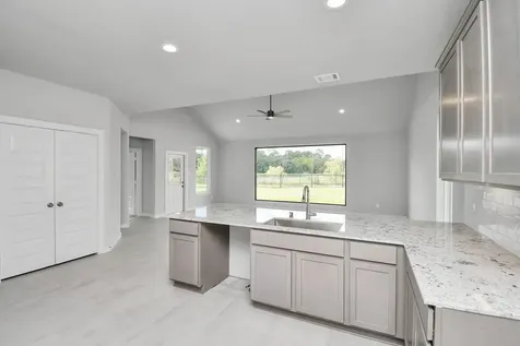 5718 Sandhill Oak Trail Houston TX 77066